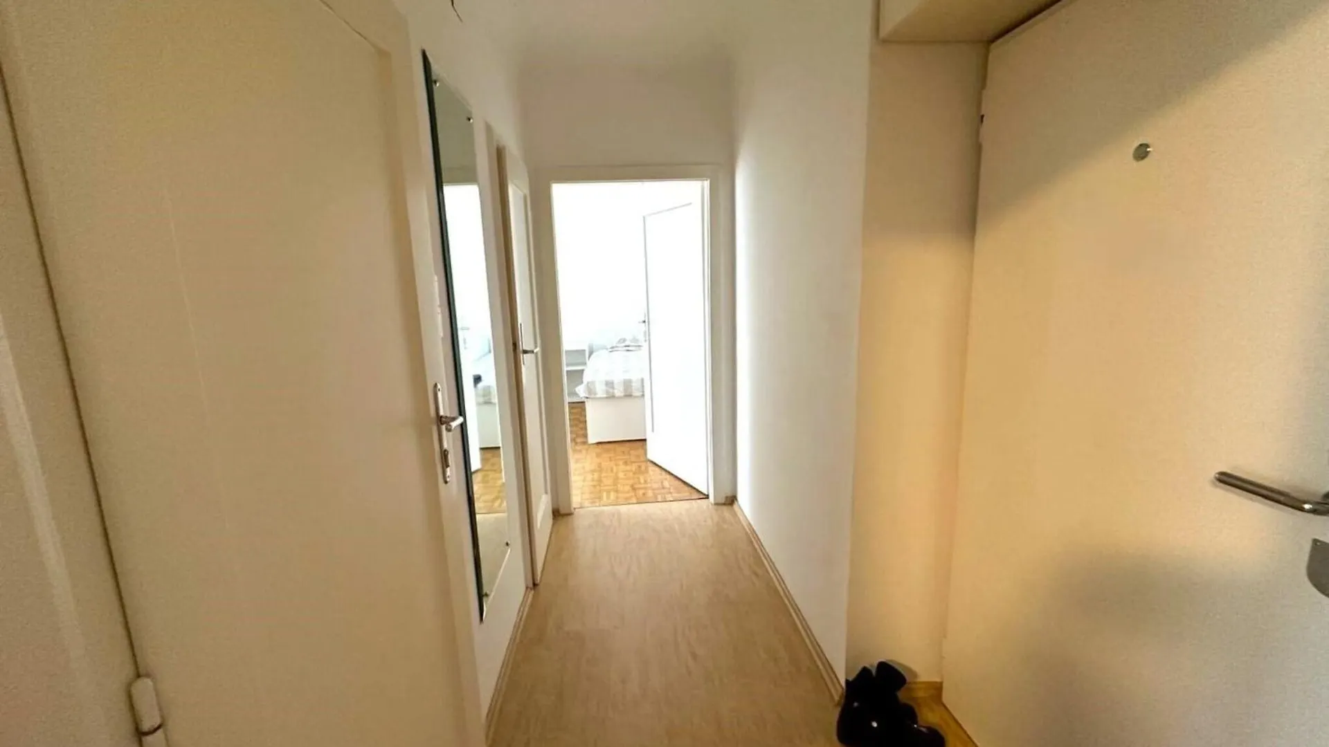 Apartment For 6 Near Schonbrunn , Cleaning Included Avusturya